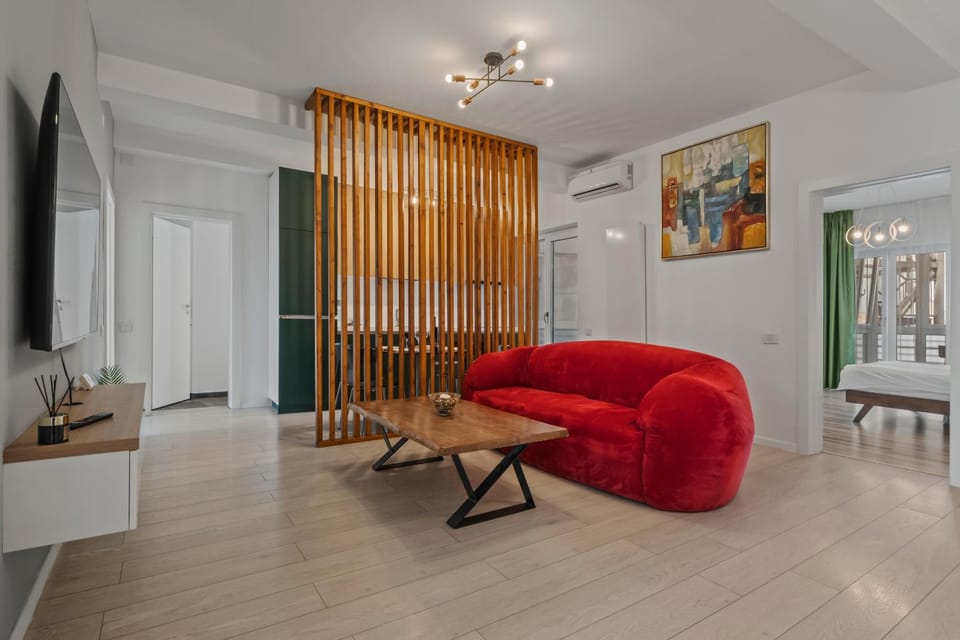 Urban Heaven in Piata Universitatii Apartment in Bucharest