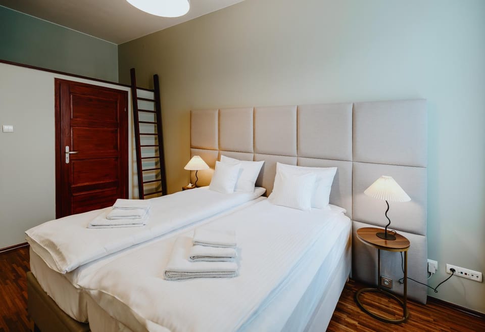 Bed, Photo of the whole room, Bedroom, towels, wardrobe