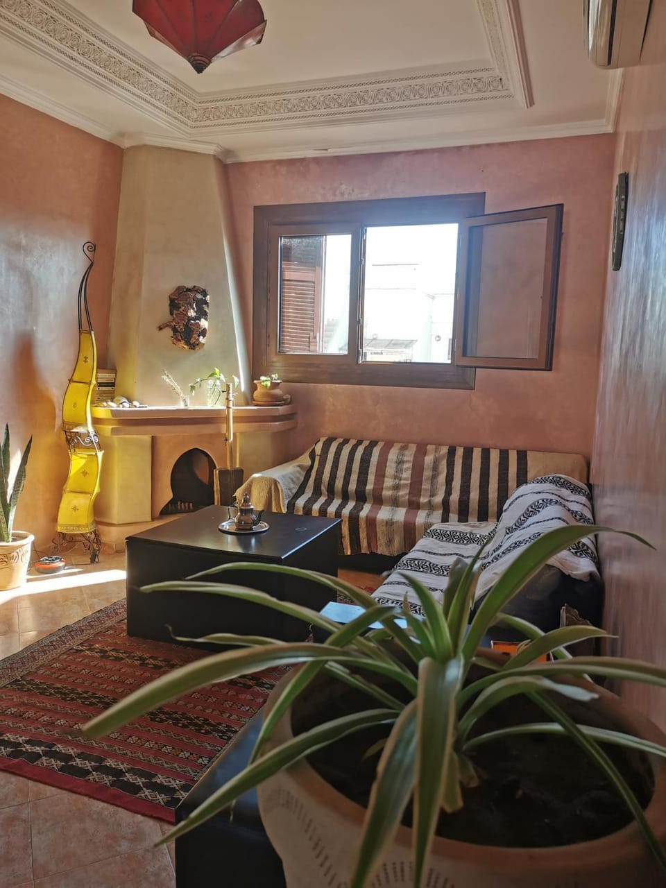 Living room, Seating area