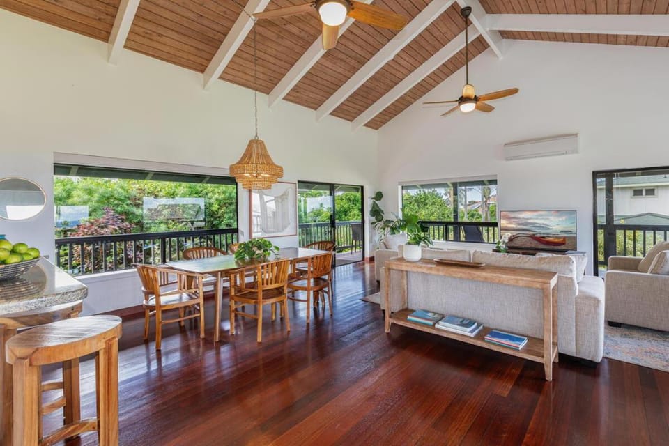 Hale Kaweonui House in Princeville