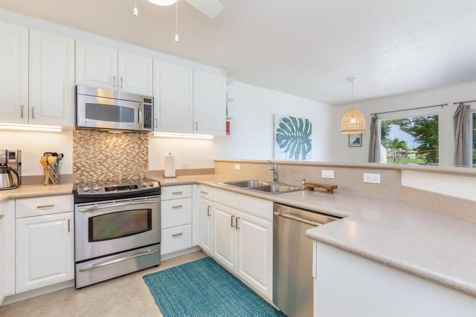 Emmalani Court 423 House in Princeville