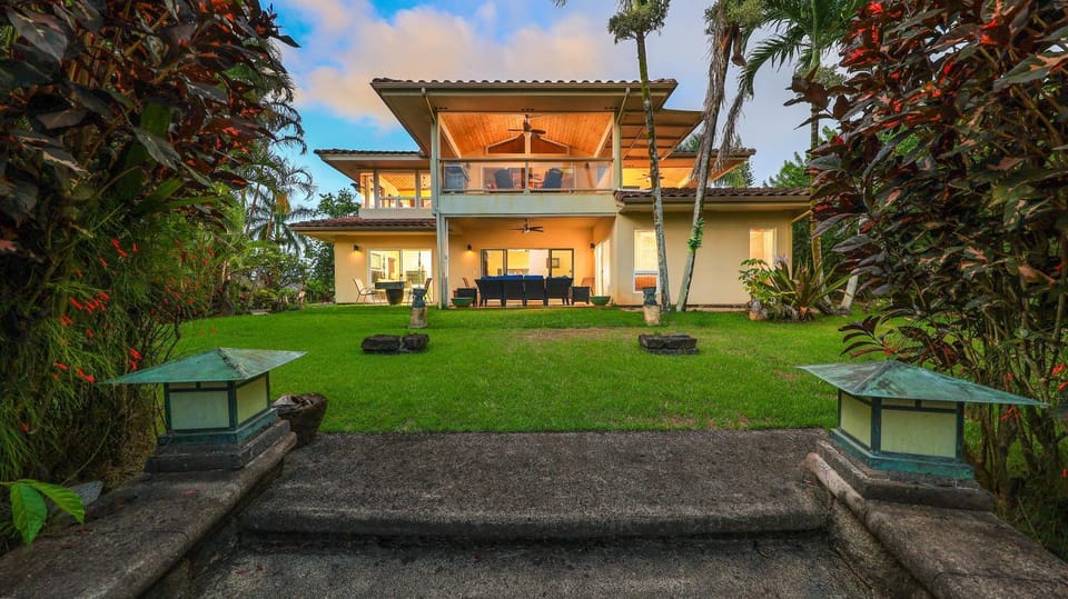 Hale LauLea House in Princeville