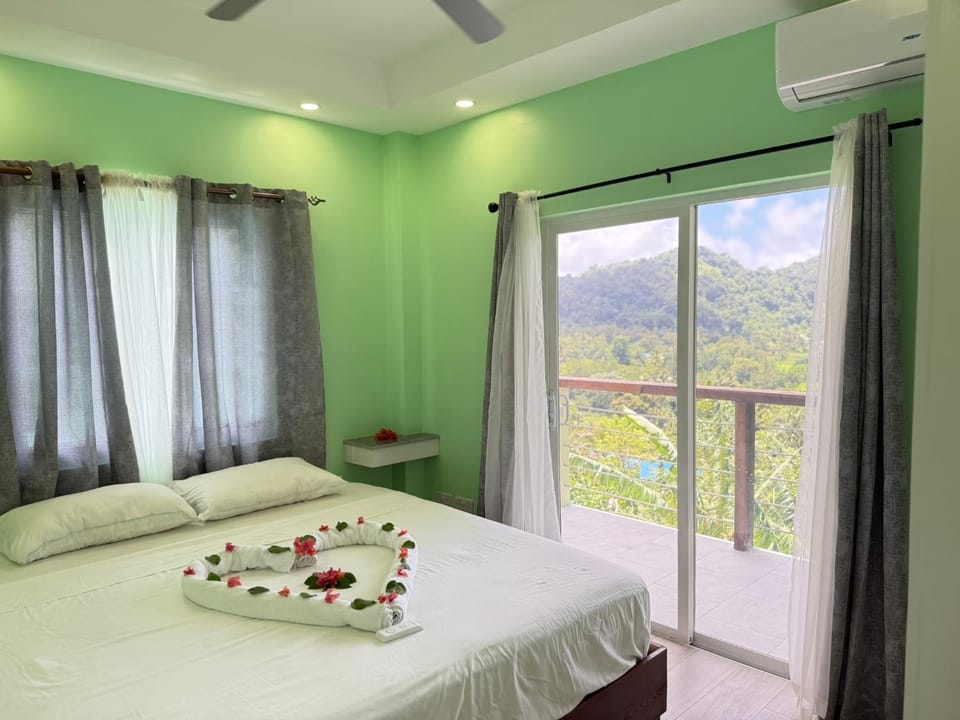 Bed, View (from property/room), Balcony/Terrace, Bedroom