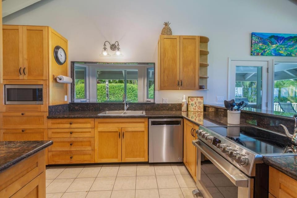 Makana Nui House in Hanalei