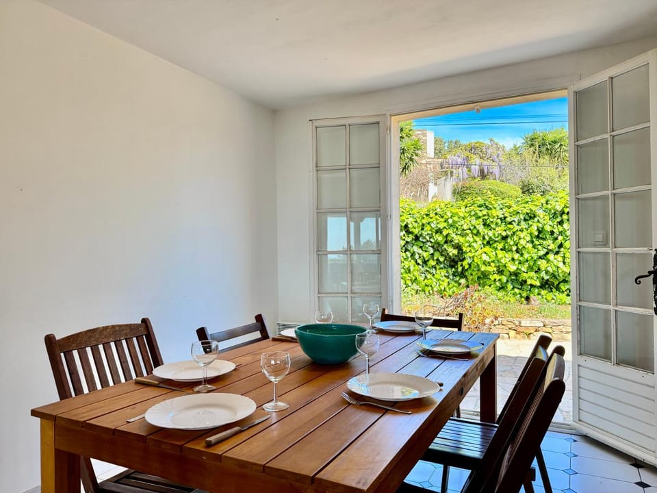 Grand Duplex - Terrasse Vue Mer Apartment in Hyères