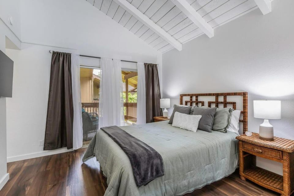 Sandpiper 216B House in Princeville