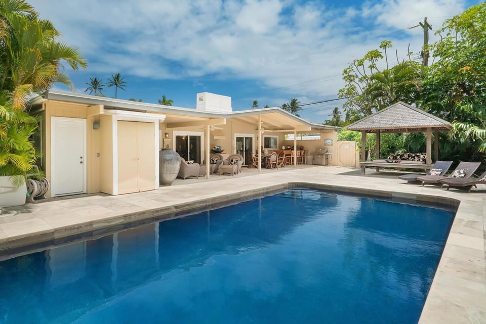Kailua Beachside House in Kailua