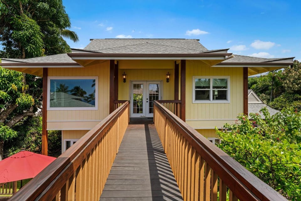 Kai Vista House in Holualoa