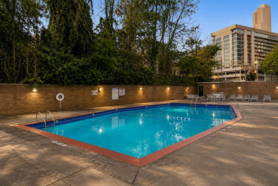 Property building, Pool view, Swimming pool, sunbed