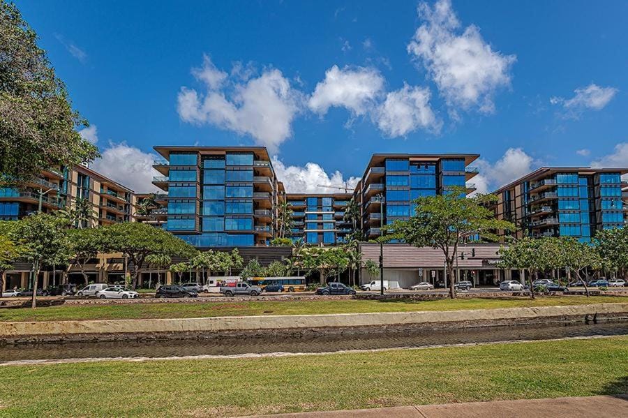 Park Lane Ala Moana 7501 House in Honolulu