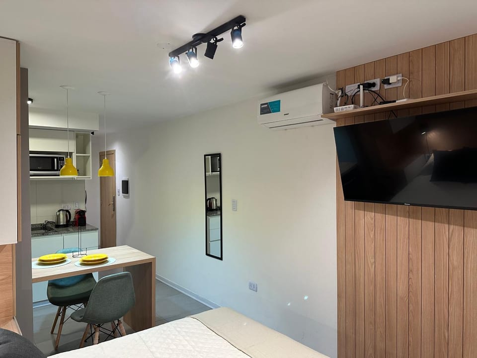 TV and multimedia, Kitchen or kitchenette