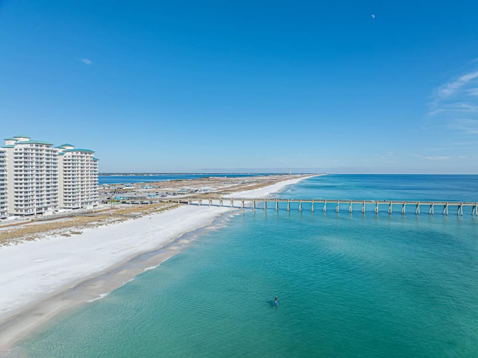 Sea Queen - 4Br 3Ba Pool 5miles to Beach House in Alabama