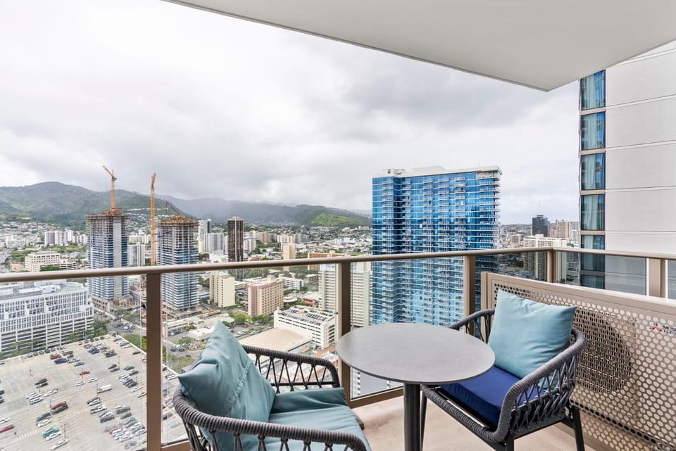 Sky Ala Moana 3509 House in Honolulu
