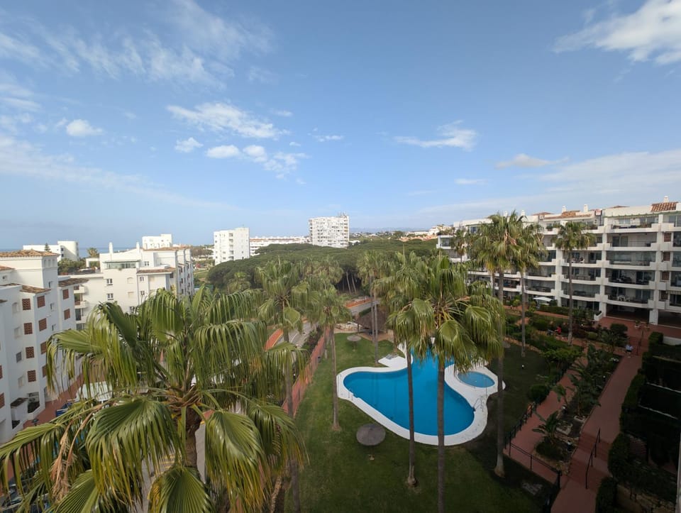 Beautiful first line Penthouse with Sea View Mi Capricho Apartment in Sitio de Calahonda