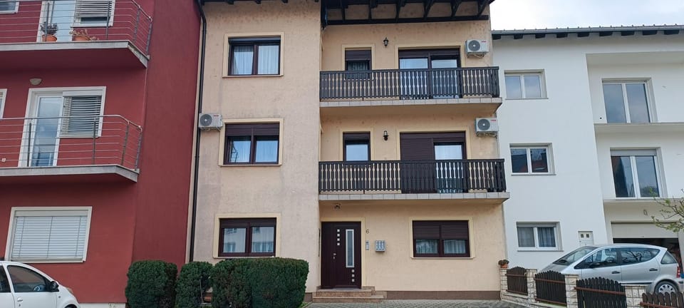 Property building, Parking