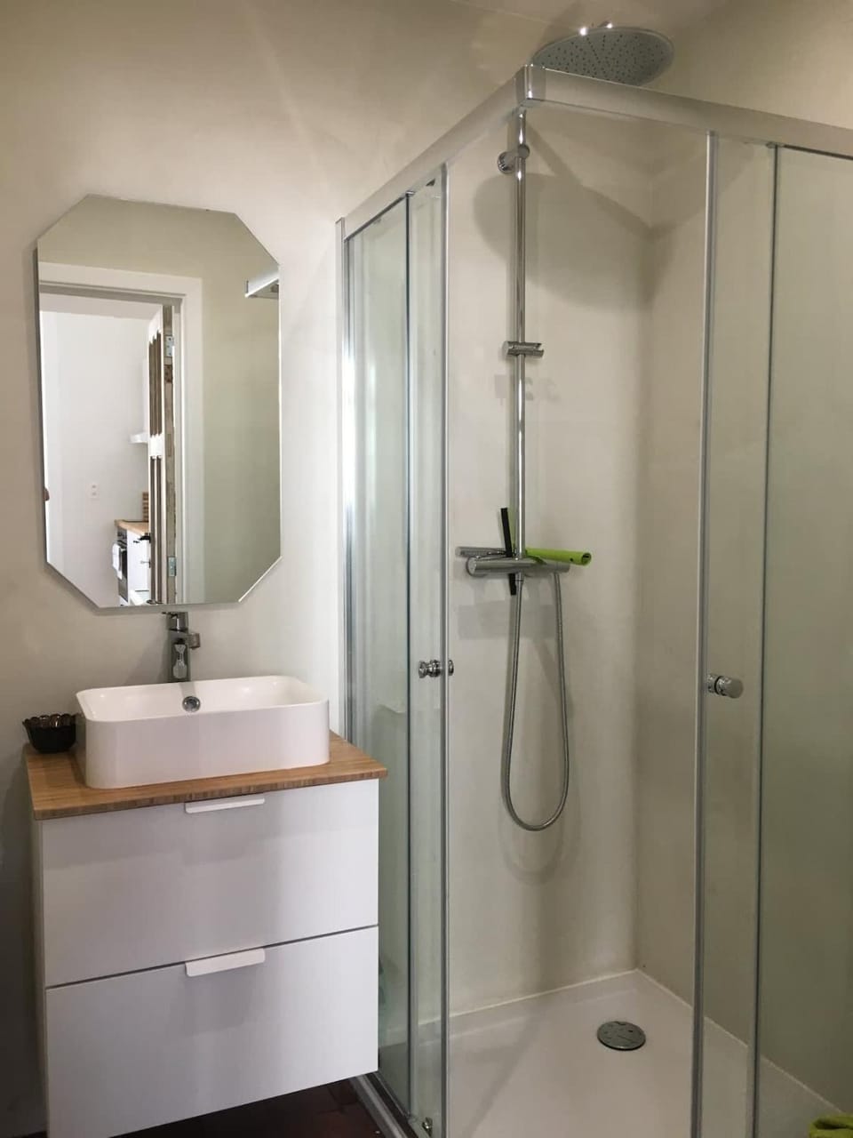 Charming studio in the heart of Saint-Gilles Apartment in Saint-Gilles