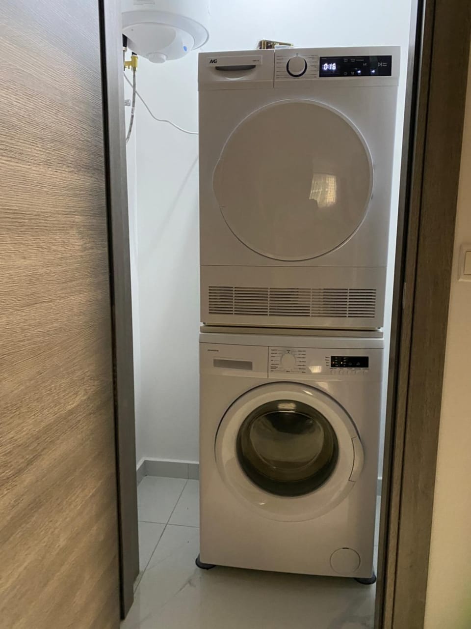 laundry, washing machine, dryer