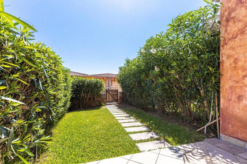 Garden, Garden, Balcony/Terrace, Garden view