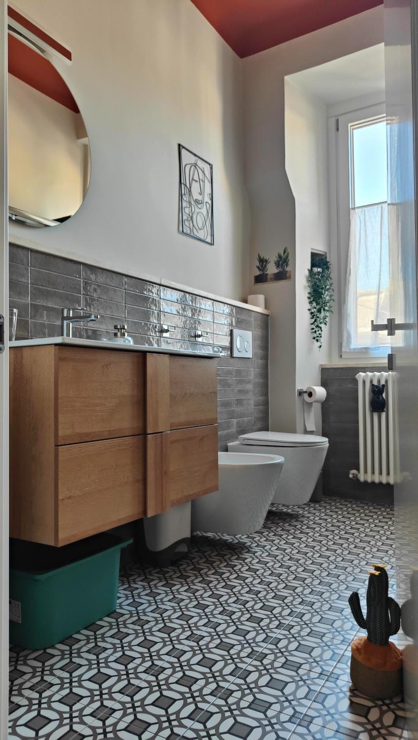 Toilet, Bathroom