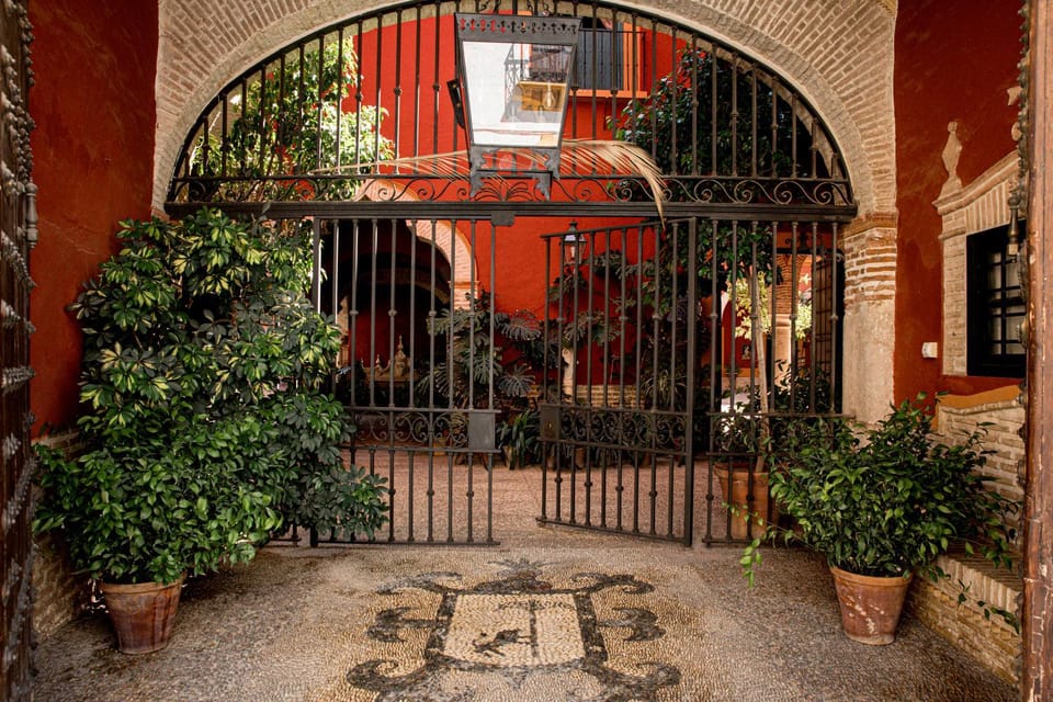 Facade/entrance, Lobby or reception