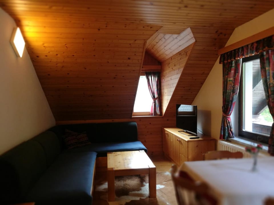 Bed, Living room, Seating area