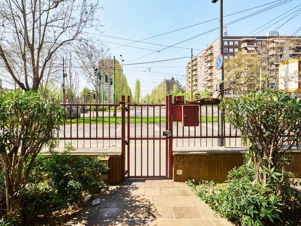 Property building, Natural landscape, Garden, Garden view