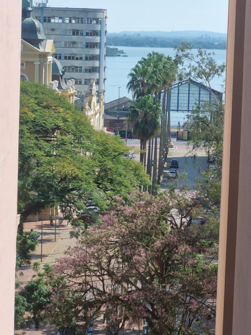 Quarto de solteiro para 1 pessoa Vacation rental in Porto Alegre