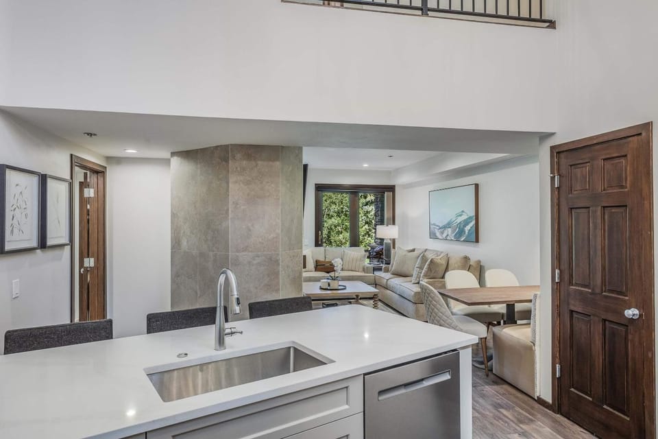 Woodrun Place 40 Apartment in Snowmass Village