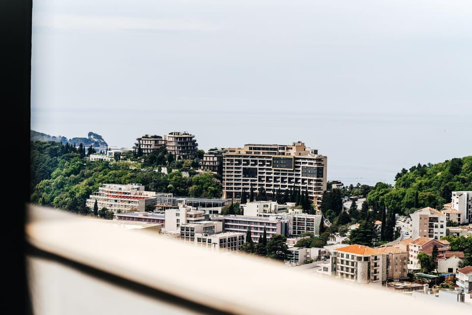 Vuelo Sobre by In Property Apartment in Budva Municipality