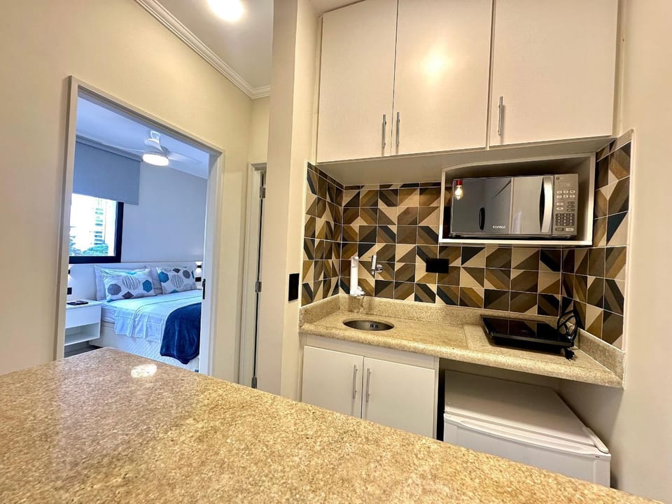 Kitchen or kitchenette, Bedroom