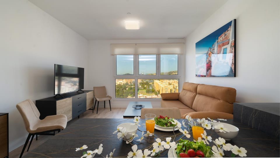 TV and multimedia, Living room, Dining area