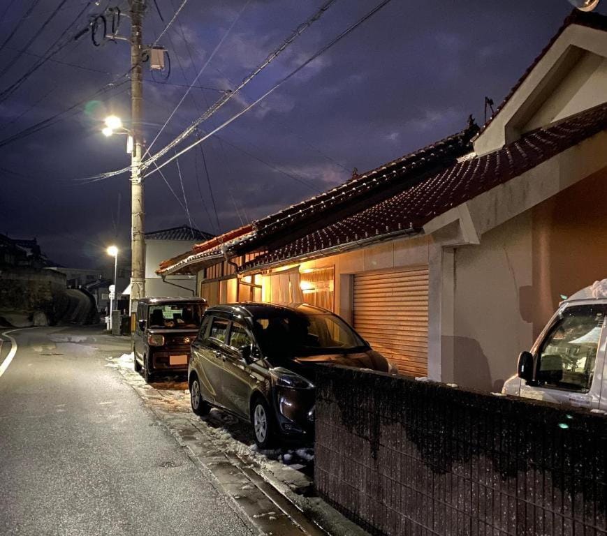 1日1組1棟貸 5LDKお洒落古民家 駐車場2台付 "一休庵" Traditional house with yard and parking House in Hiroshima