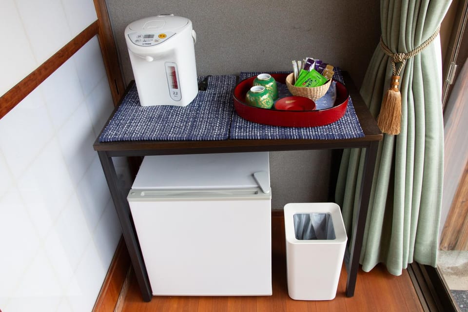 Coffee/tea facilities