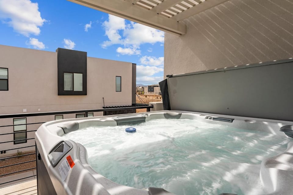 Starlight Sanctuary townhouse House in St George