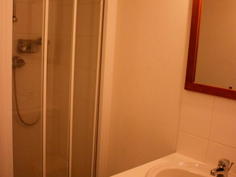 Appartement 3 Chambres au Cœur de Super Besse, Parking Privé - FR-1-814-99 Apartment in Besse-et-Saint-Anastaise