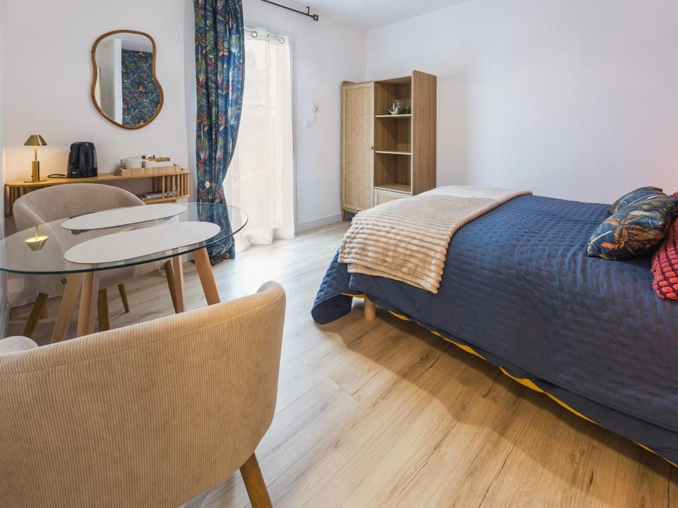 Chambre cosy avec terrasse privative et wifi à Missillac - FR-1-306-1306 Bed and Breakfast in Pays de la Loire