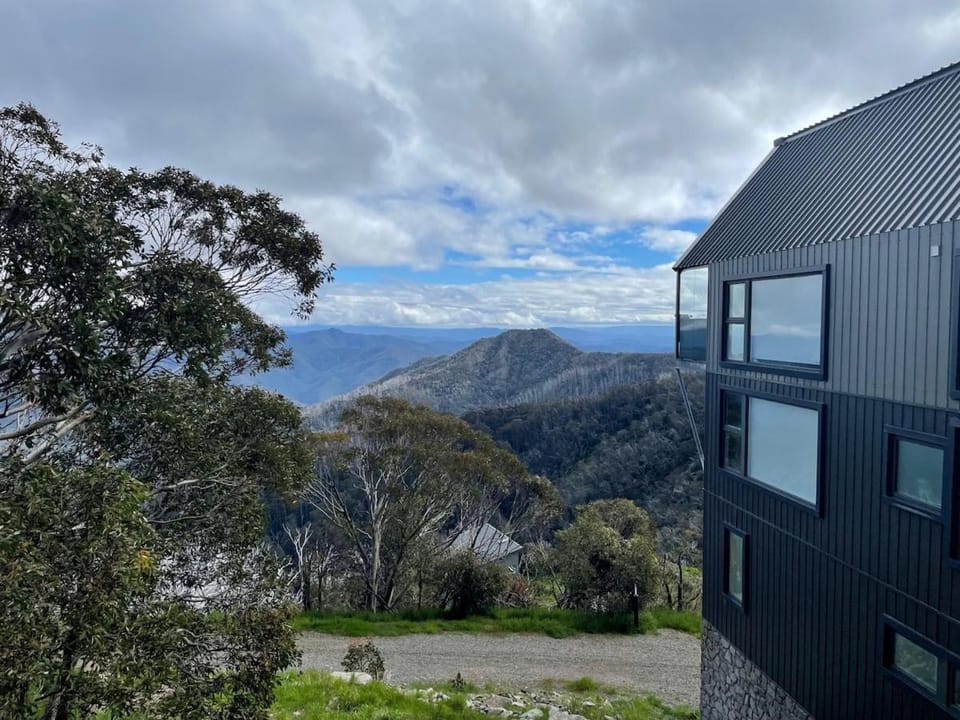Enzian Apt 4 Lovely 2 Bedroom unit in Mount Buller Apartment in Mount Buller