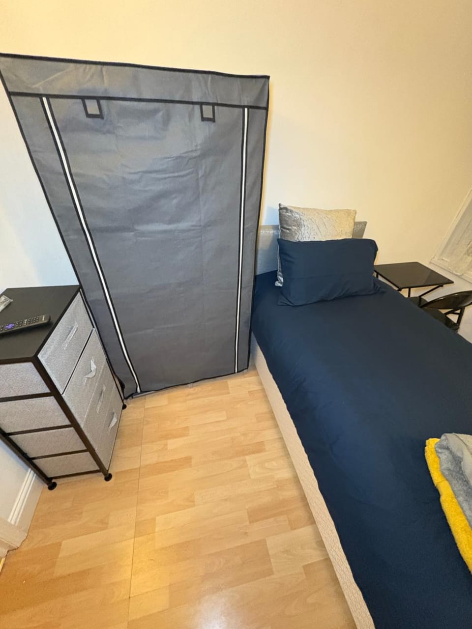 Cosy room 8 s Bed and Breakfast in London Borough of Croydon