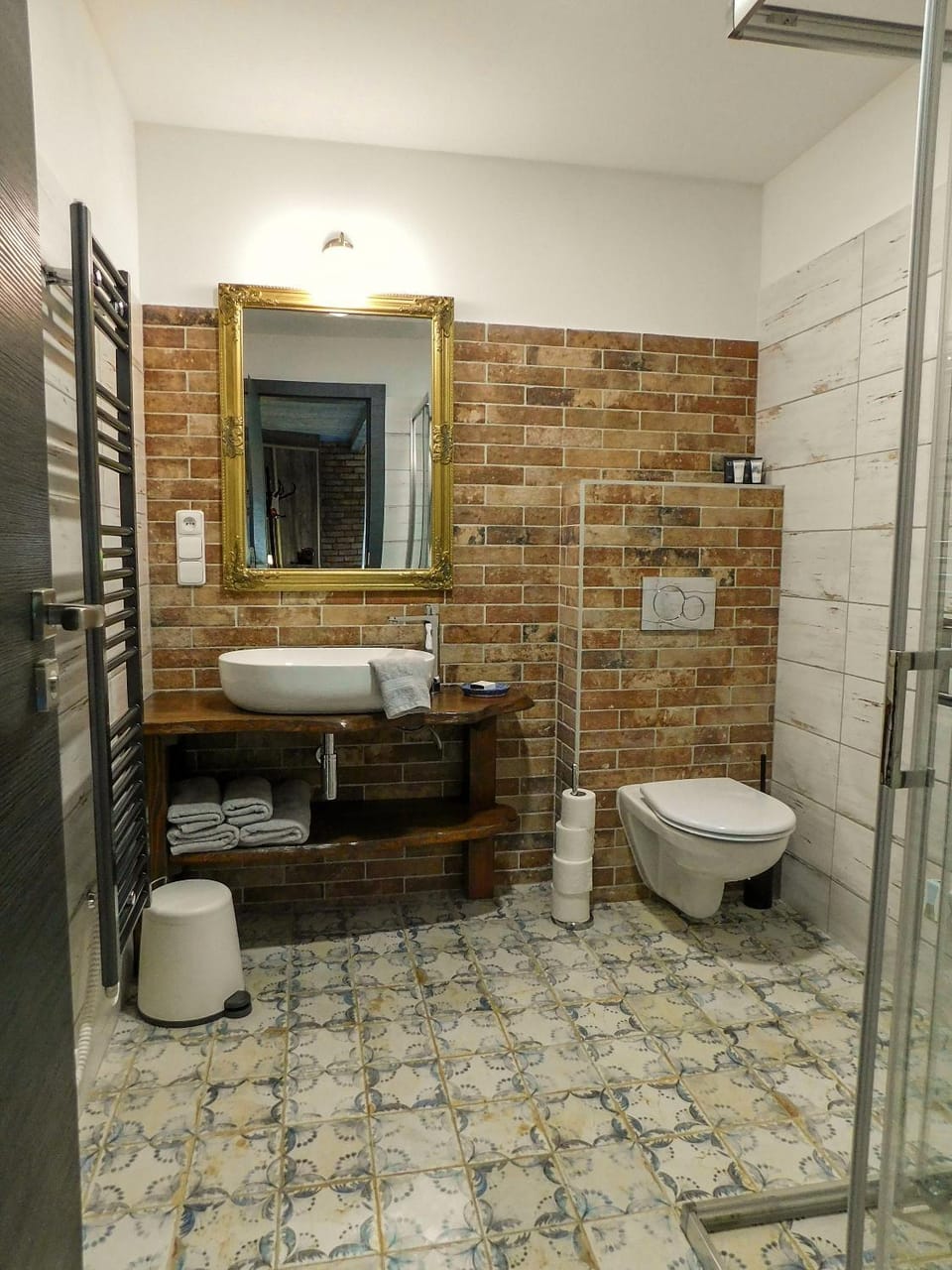 Toilet, Bathroom