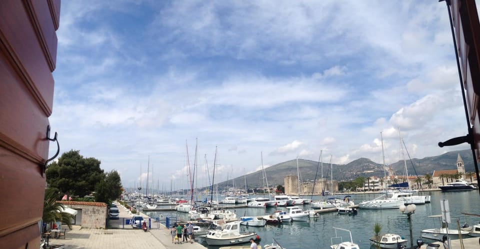 City view, Sea view