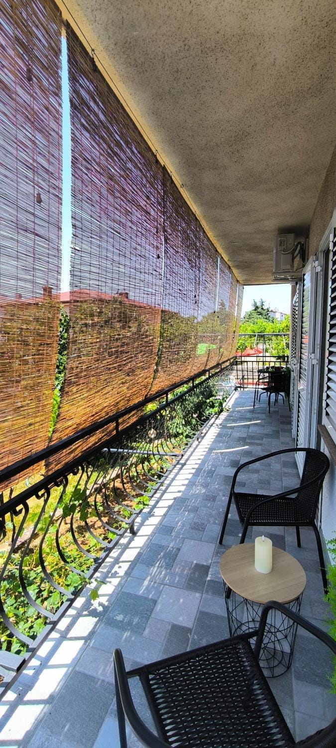 Fidelis Apartment - Walk to the Beach in Minutes Apartment in Novi Vinodolski