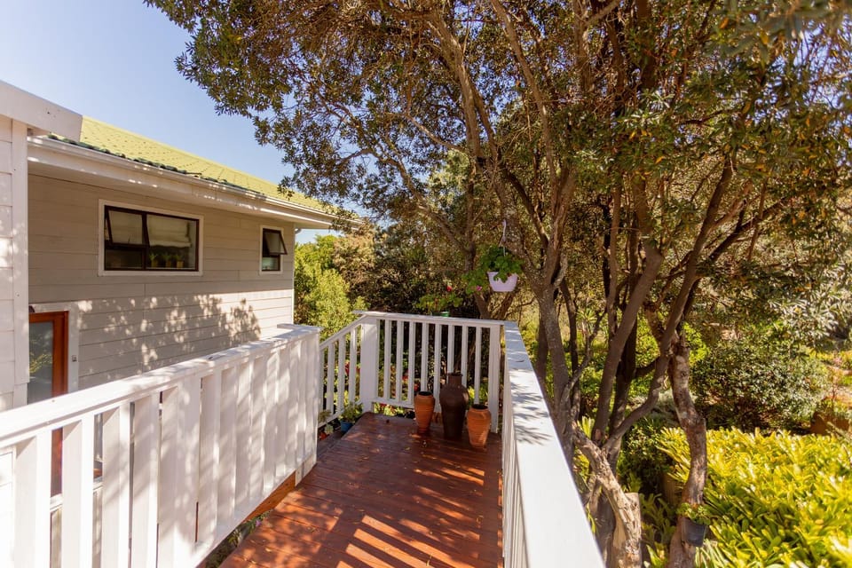 Property building, Spring, Day, View (from property/room), Balcony/Terrace, Garden view