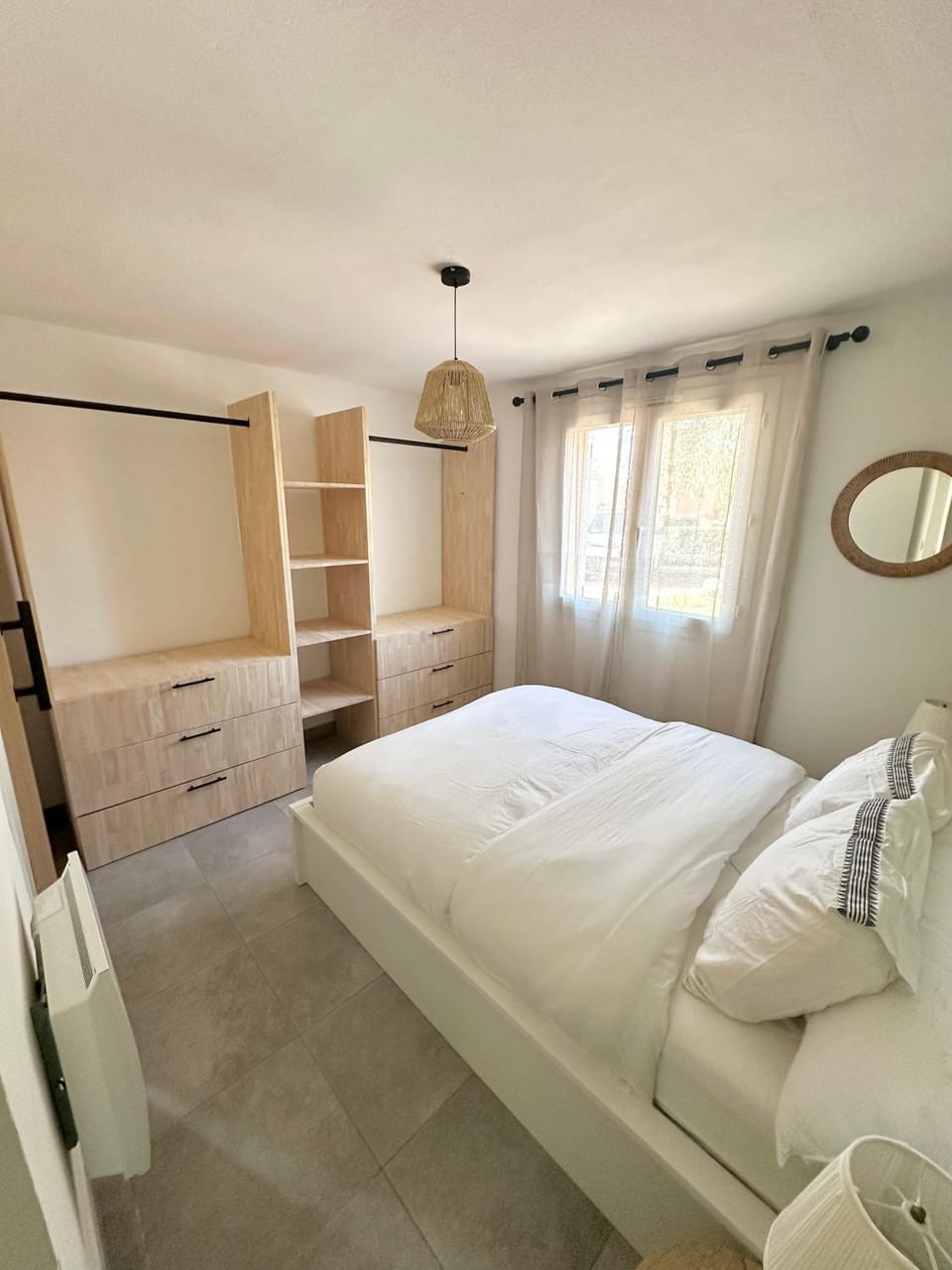 Bed, Photo of the whole room, Bedroom, wardrobe