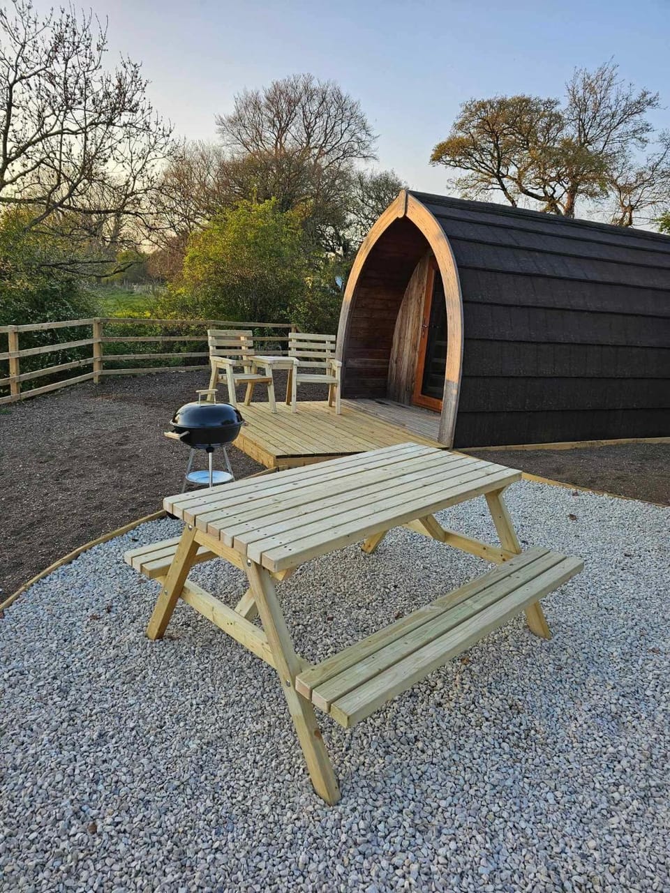 Bowdens Crest Glamping Pods -Adults Only Nature lodge in Sedgemoor
