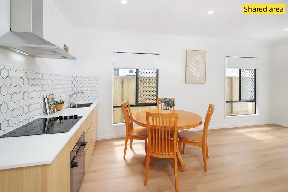 Modern New-Build Tranquil Home Studio Vacation rental in Brisbane