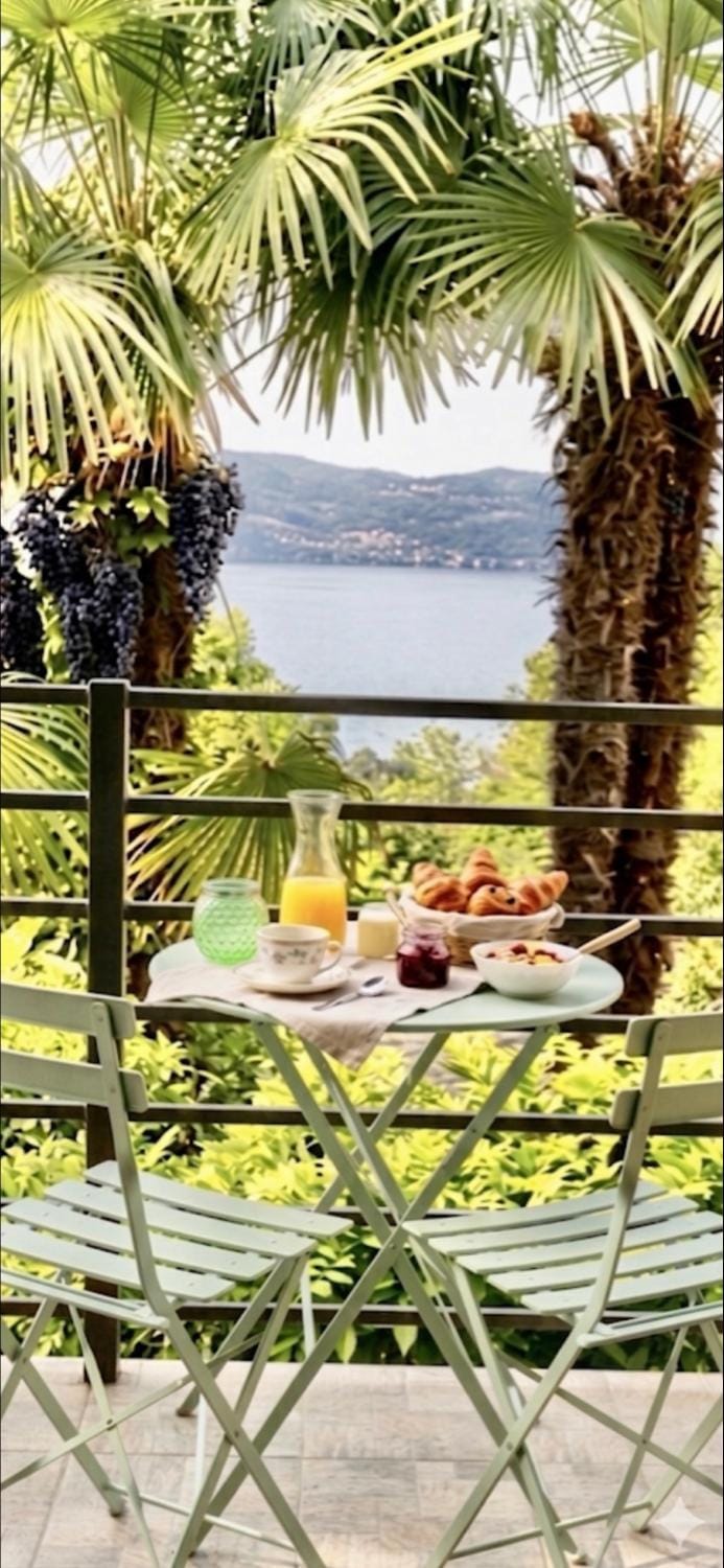 Natural landscape, View (from property/room), Balcony/Terrace, Lake view