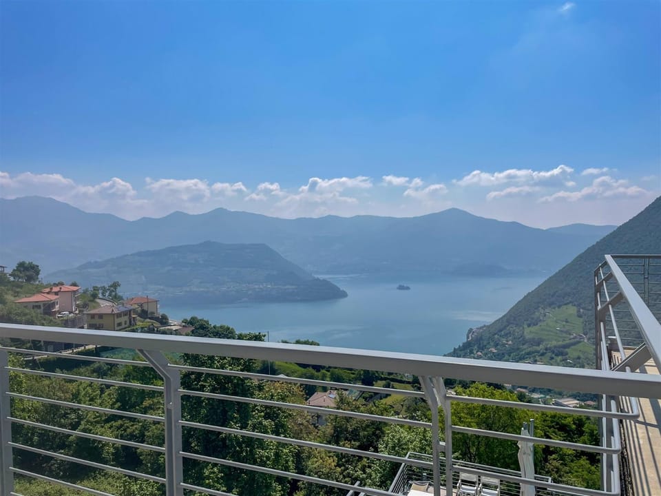 Day, Natural landscape, Lake view, Mountain view