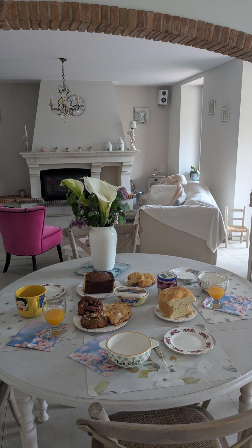 Chambre dans un cadre bucolique avec petit-déjeuner Vacation rental in Pays de la Loire