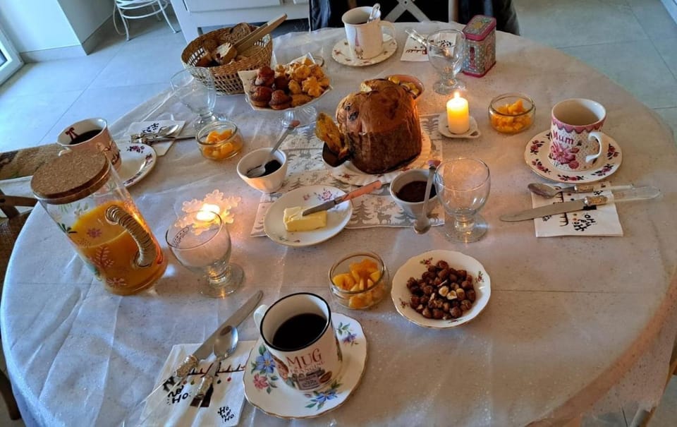 Chambre dans un cadre bucolique avec petit-déjeuner Vacation rental in Pays de la Loire