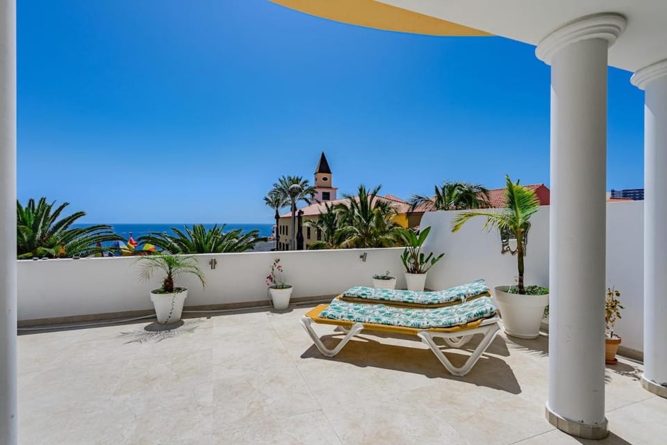 Patio, View (from property/room), Sea view, sunbed